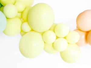 Латексови балони, Light Yellow
