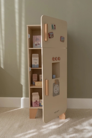 Дървен Хладилник