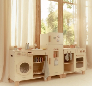 Дървена детска кухня